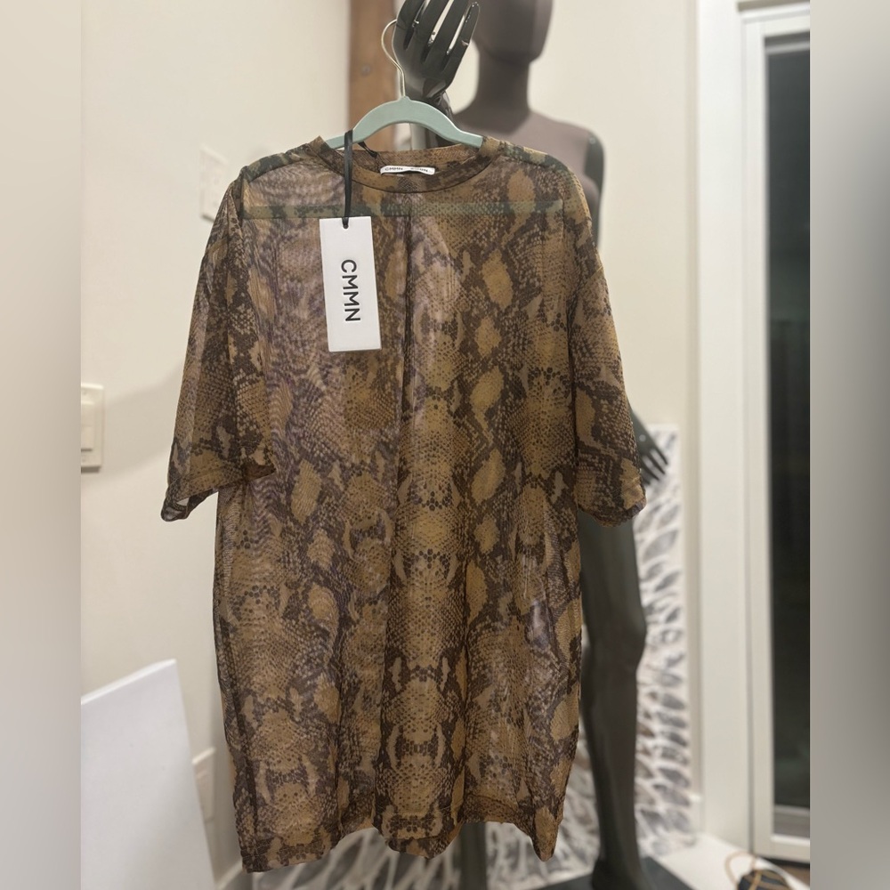 CMMN Beige and Black Snake Mesh Arno T-Shirt